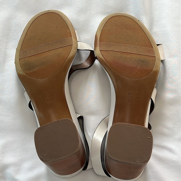 Naturalizer Arianna White Leather Block Heel Strappy Sandals - Picture 5 of 5